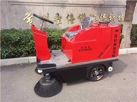 掃地車廠家解密底盤保養(yǎng)的重要性 掃地車廠家解密底盤保養(yǎng)的重要性
