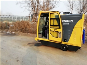 新農(nóng)村道路清掃用的電動(dòng)掃地車您選對(duì)了嗎 新農(nóng)村道路清掃用的電動(dòng)掃地車您選對(duì)了嗎