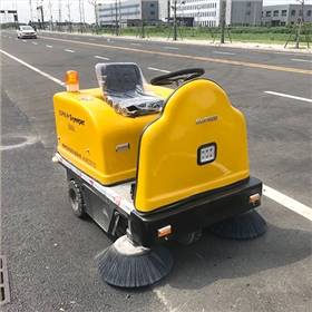 掃地車品牌