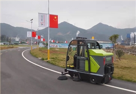 什么現(xiàn)在很多物業(yè)清潔都在使用電動清掃車？