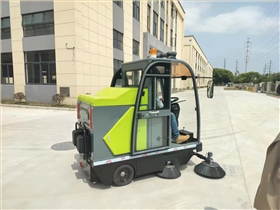 環(huán)衛(wèi)道路清掃車，不可或缺的城市環(huán)境利器！