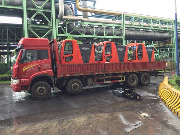 廠區(qū)道路清掃用大型全封閉掃地車 廠區(qū)道路清掃用大型全封閉掃地車