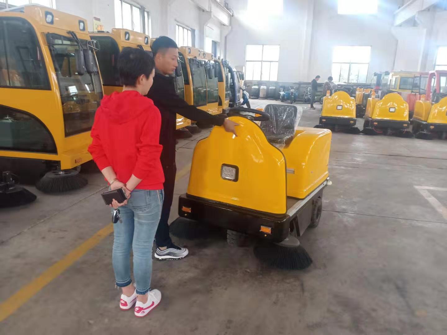 山西哪有賣電動掃地車的？